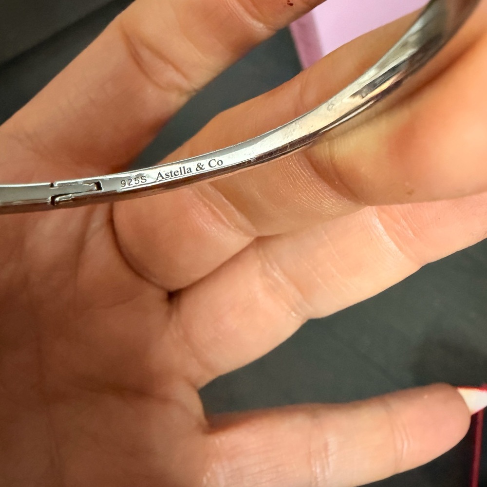 Aestella & Co Zeus Slim Sterling Silver Bangle XS Petite NEW - Picture 3 of 8